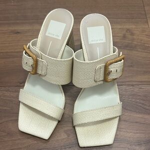 Dolce Vita Women's Beige Sandals